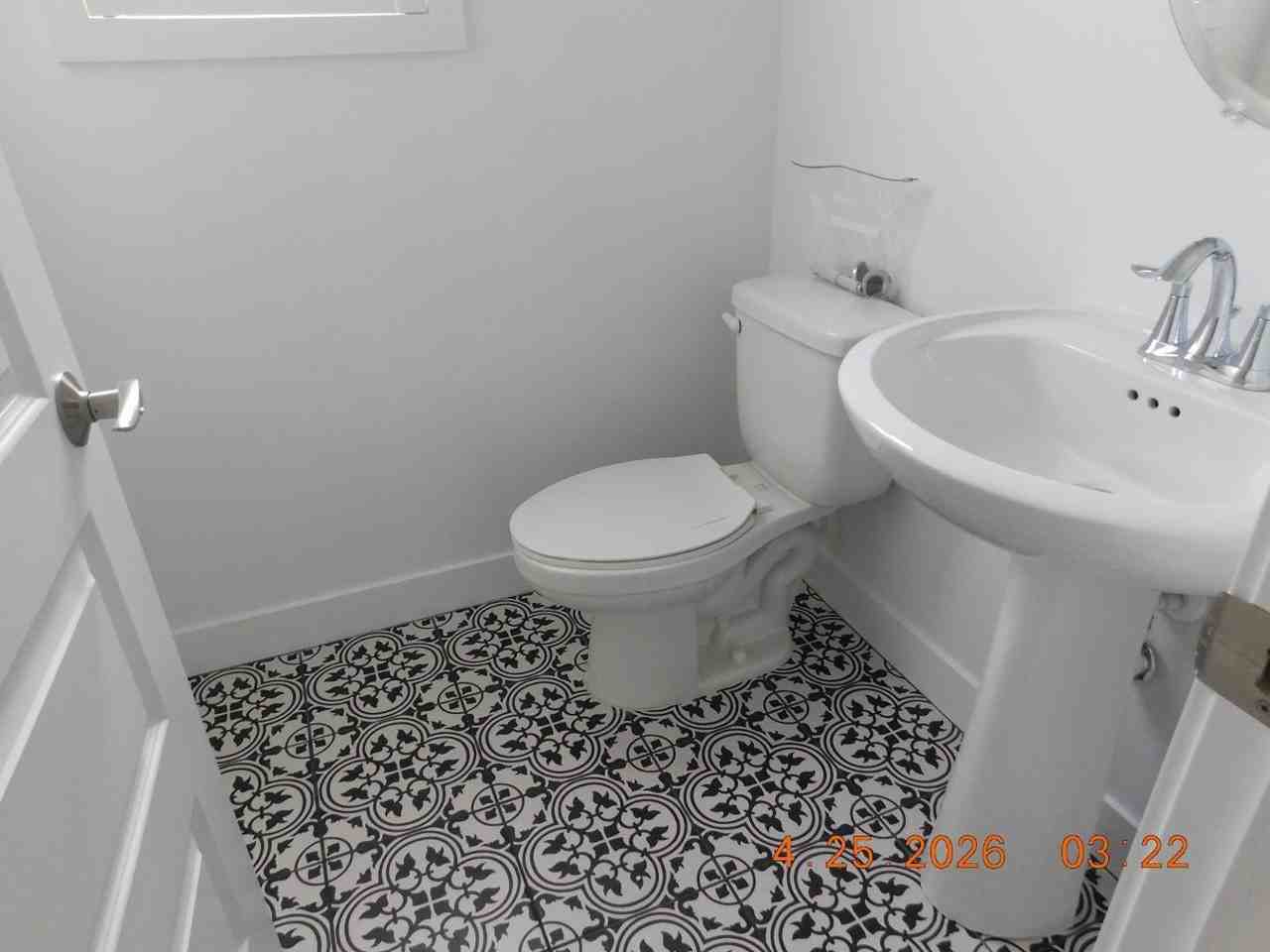 13559 N 174th Ave - Photo 5 of 18