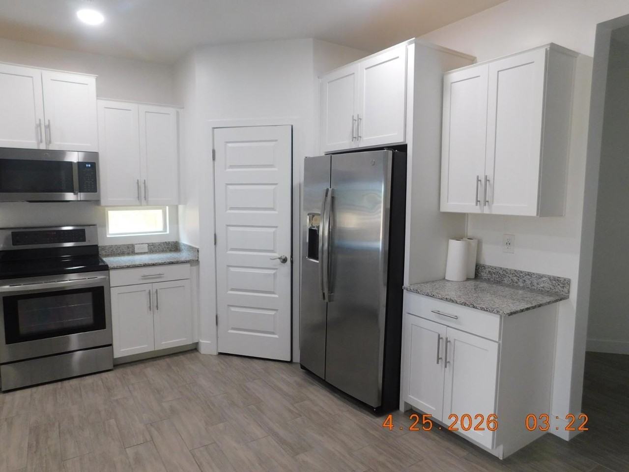 13559 N 174th Ave - Photo 6 of 18