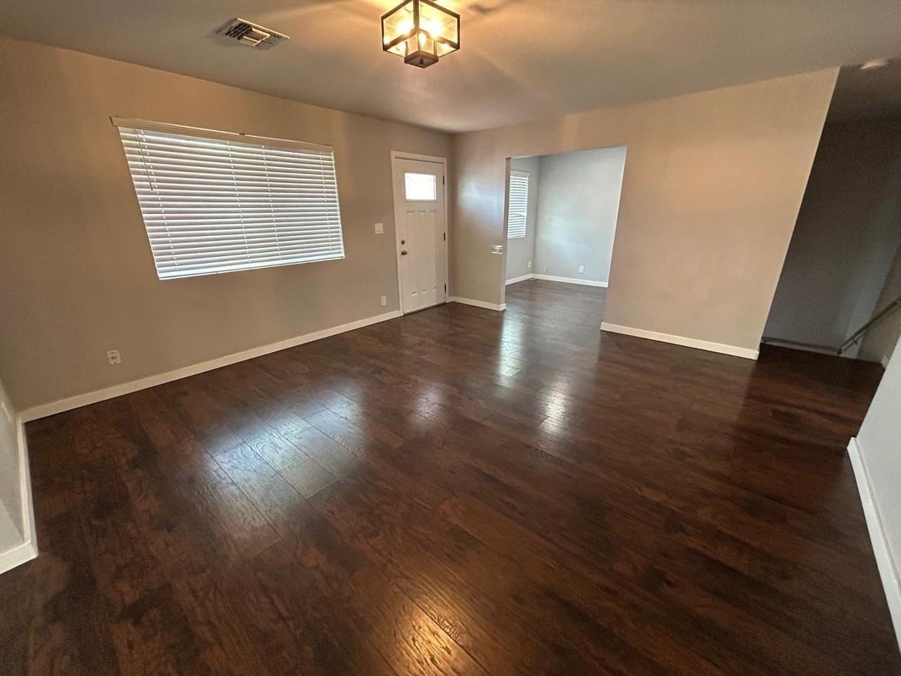 1117 W 9th St - Photo 2 of 22