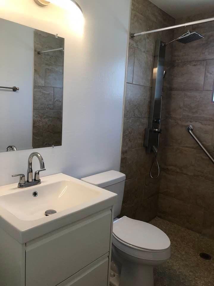 2106 S Granada Dr #3 - Photo 2 of 3