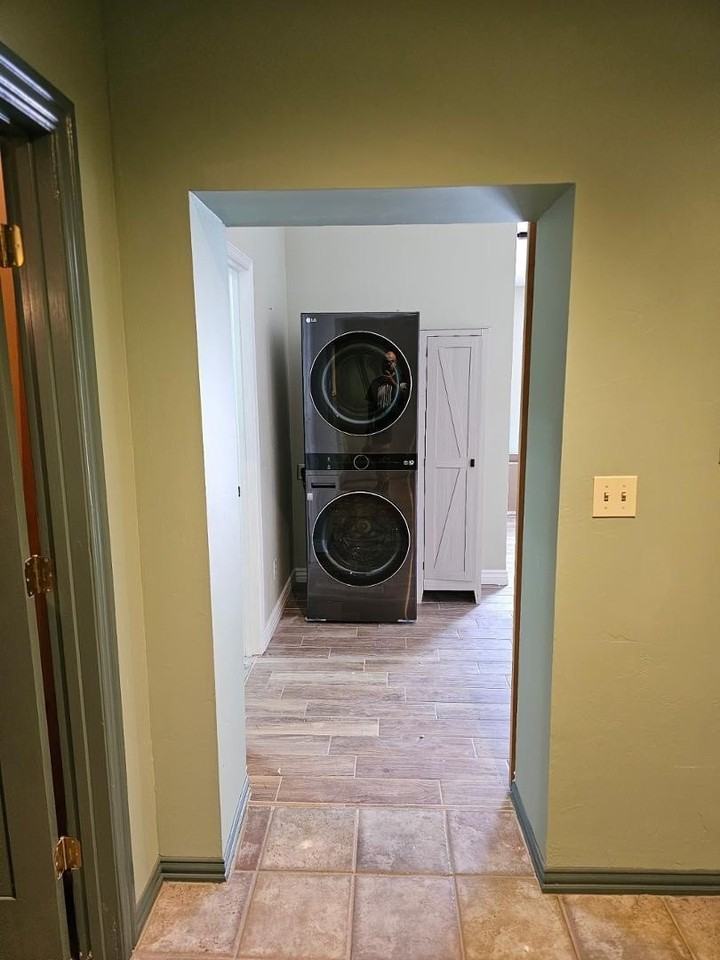 1422 E Edgemont Ave - Photo 2 of 4