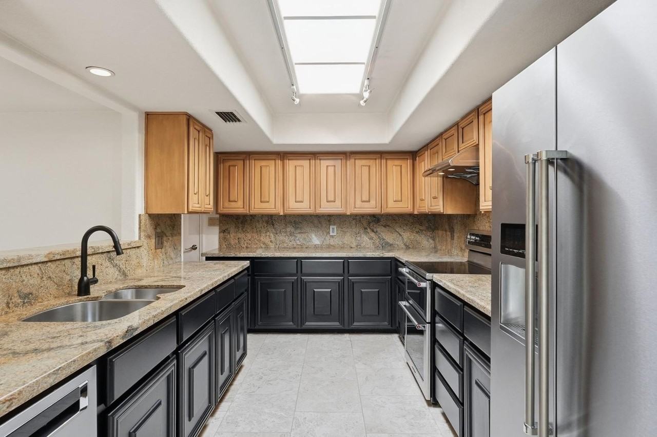 7519 N Via Camello Del Sur - Photo 4 of 36