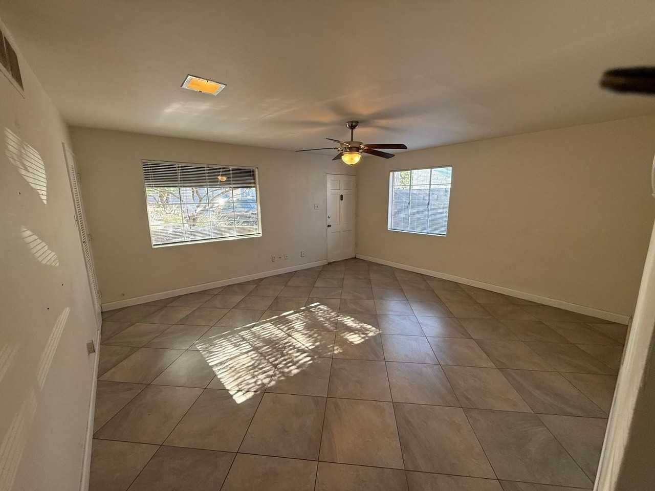 41 E Woodward Dr - Photo 6 of 15