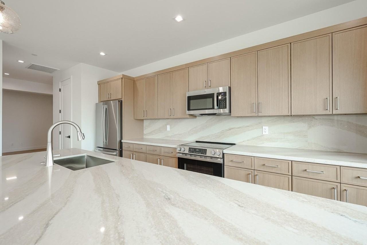 15006 N Ivory Dr #201 - Photo 2 of 11