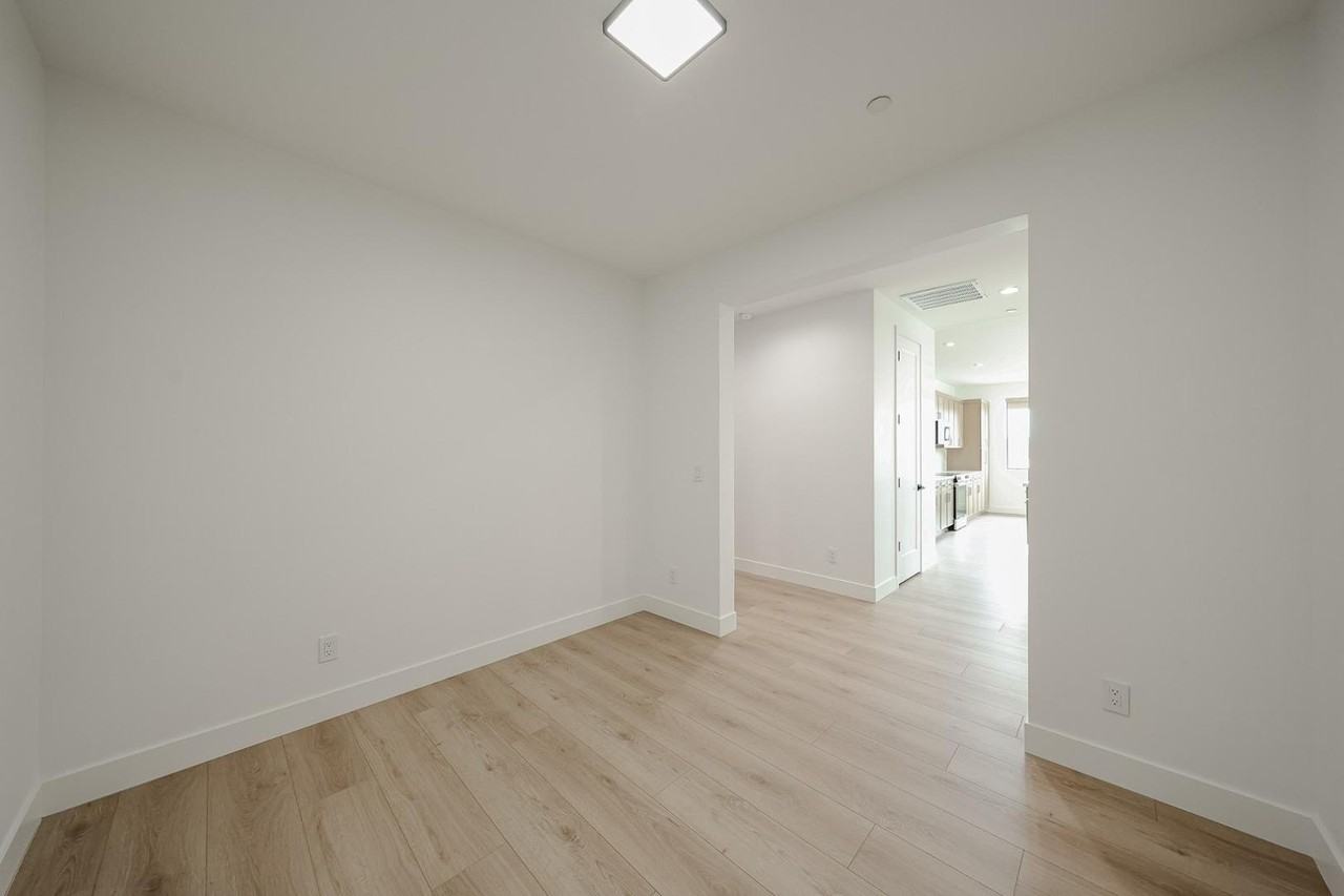 15006 N Ivory Dr #201 - Photo 5 of 11