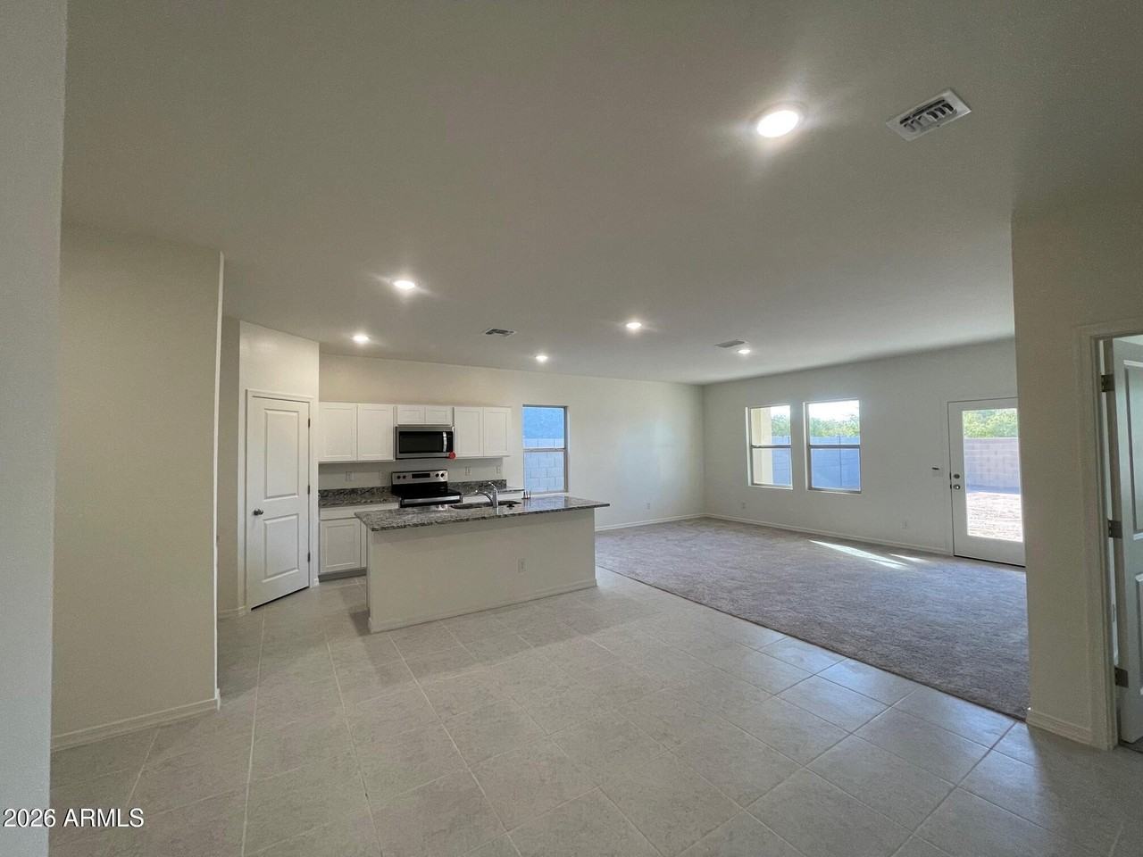 2051 E Night Rider Rd - Photo 4 of 11
