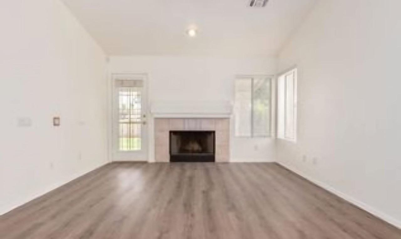 6373 W Irma Ln - Photo 6 of 25