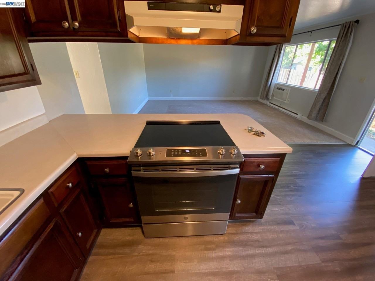 17 Raggio Rd #1 - Photo 6 of 20