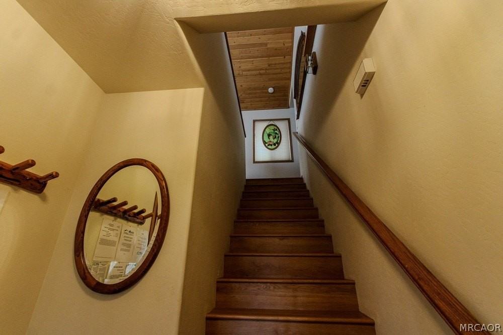 684 Butte Ave - Photo 2 of 38