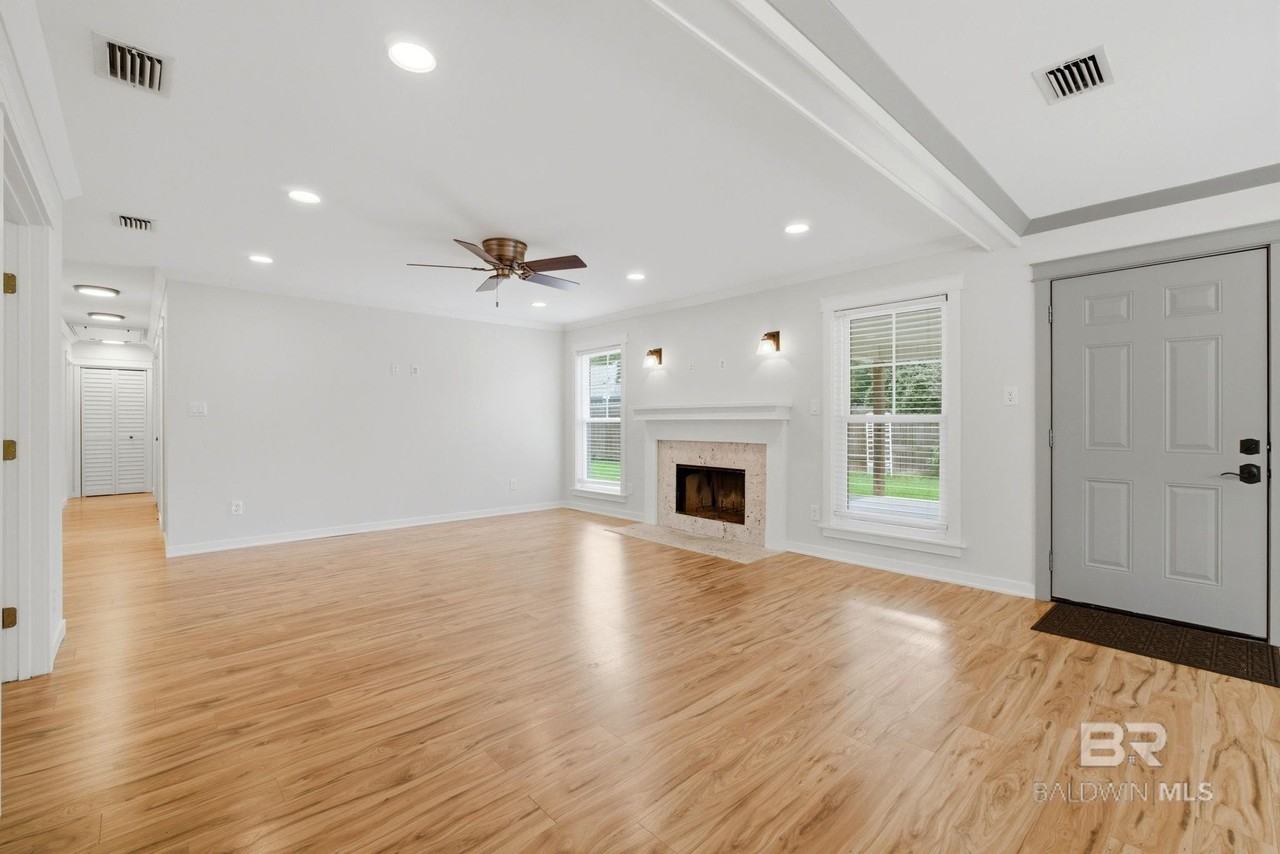 108 Cherry Cir - Photo 7 of 28