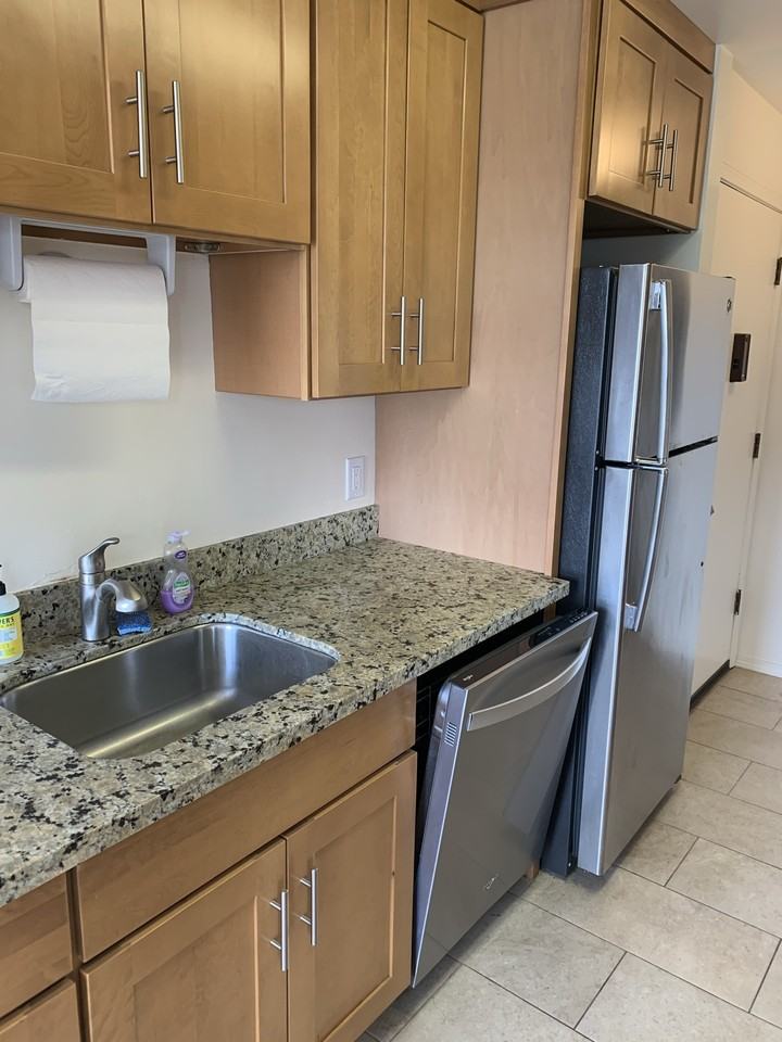 Madlyn Apartments LLC - Photo 2 of 16