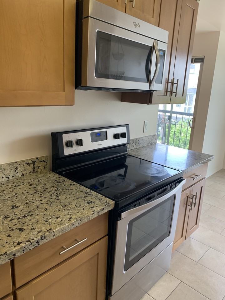 Madlyn Apartments LLC - Photo 3 of 16