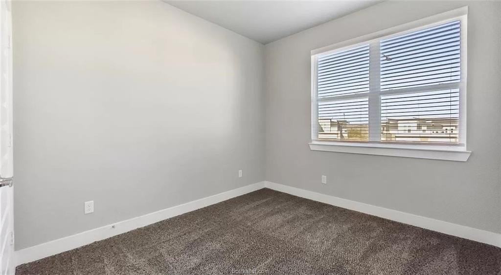 3920 Yukon Ln - Photo 7 of 15
