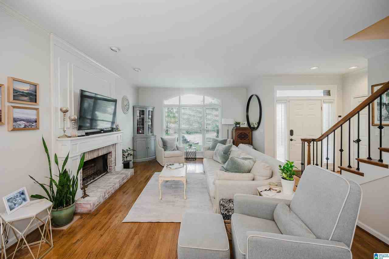 49 Beech Cir - Photo 6 of 50
