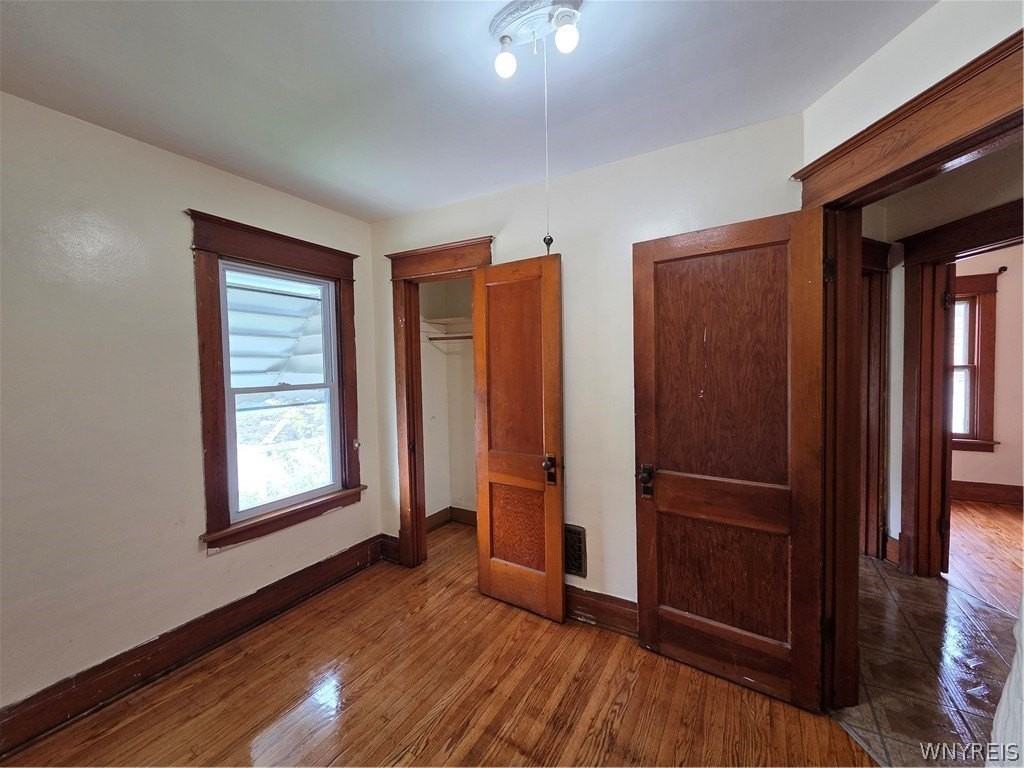 96 Academy Rd - Photo 4 of 14