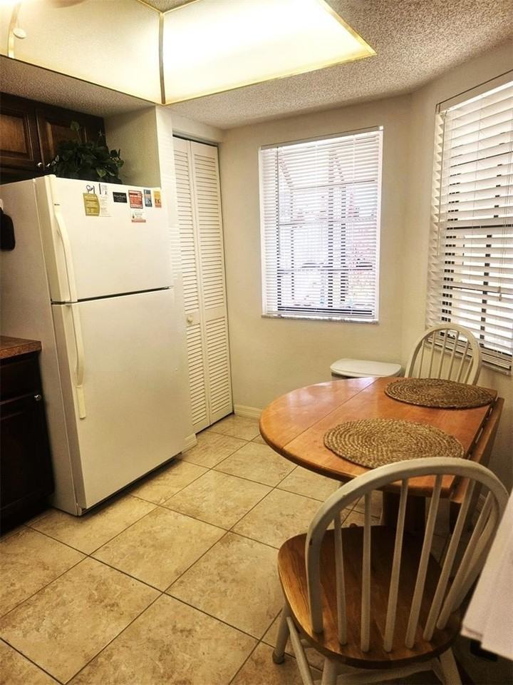307 Pine Hollow Cir - Photo 6 of 43
