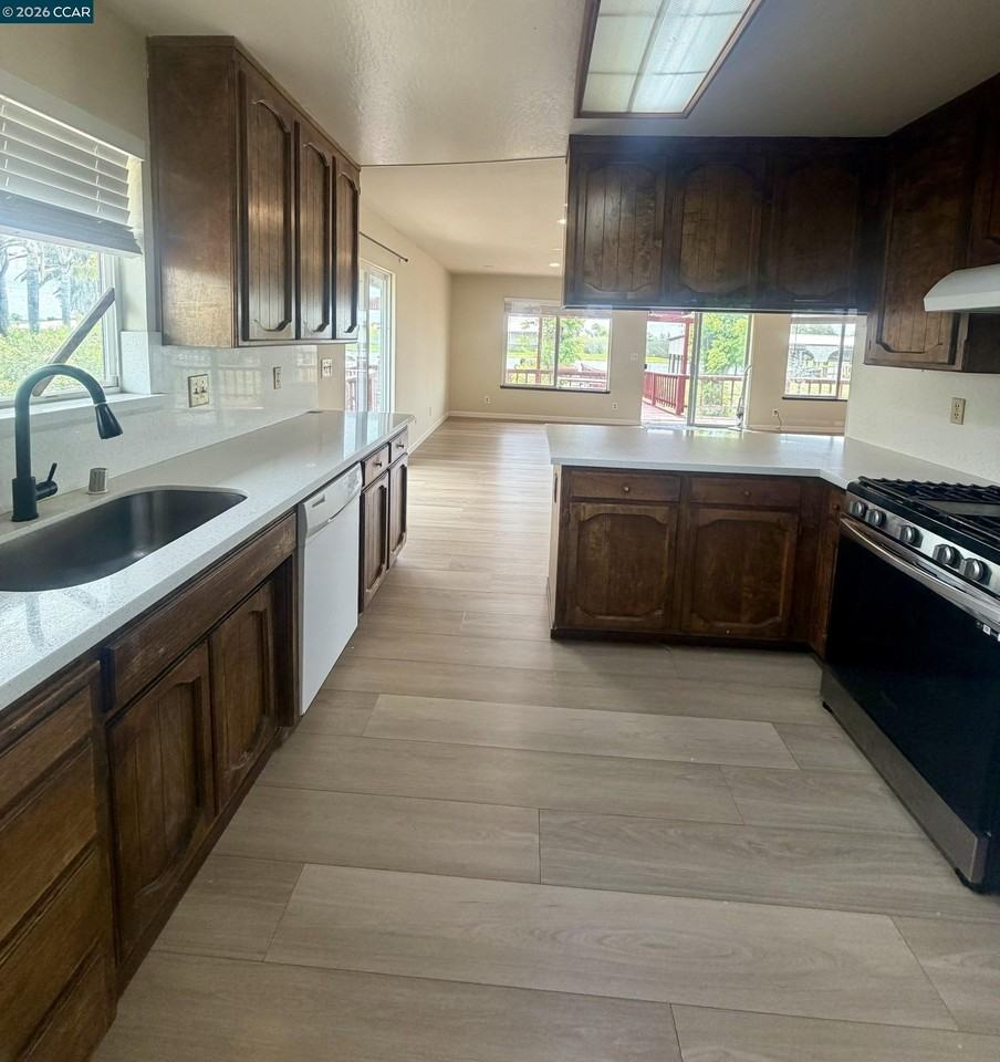 4694 N Stone Rd #A - Photo 3 of 14