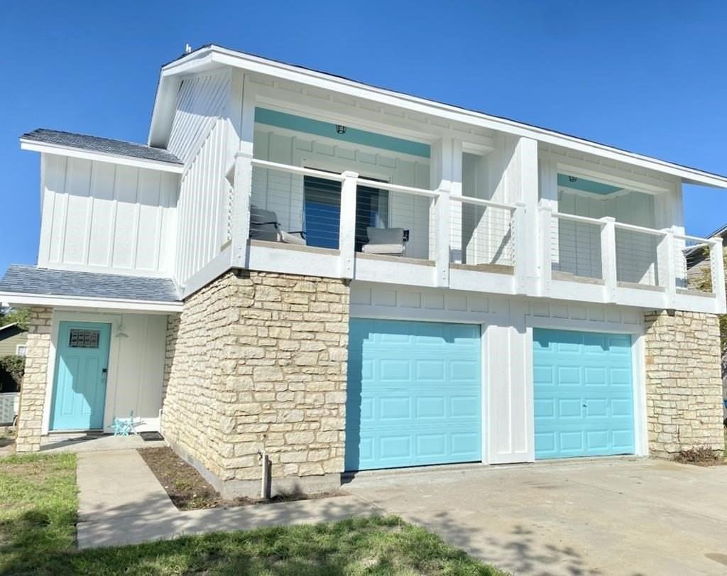 1015 N Allen St #A - Photo 2 of 14