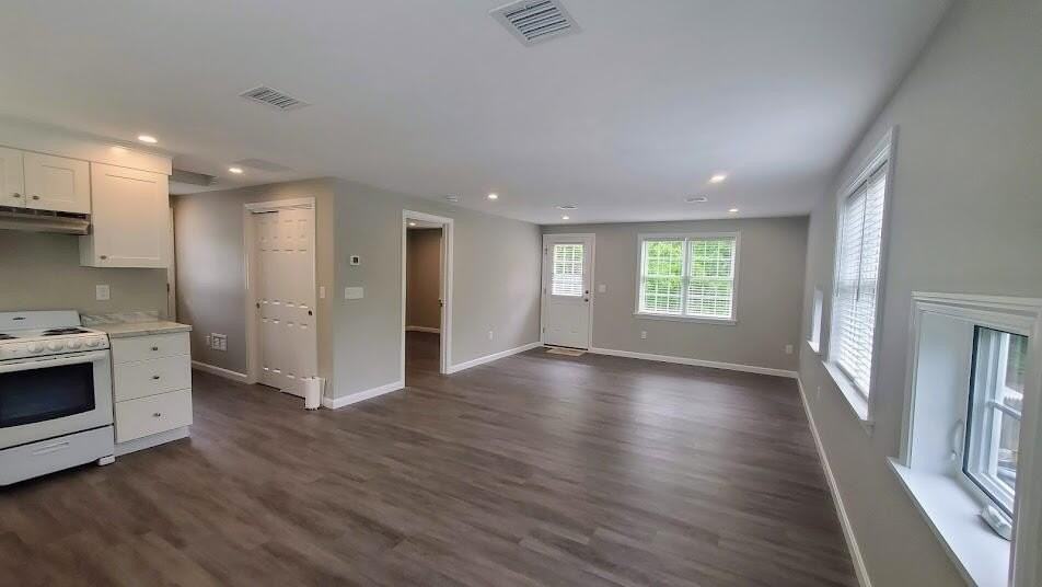 1 Nehoiden Rd - Photo 3 of 13