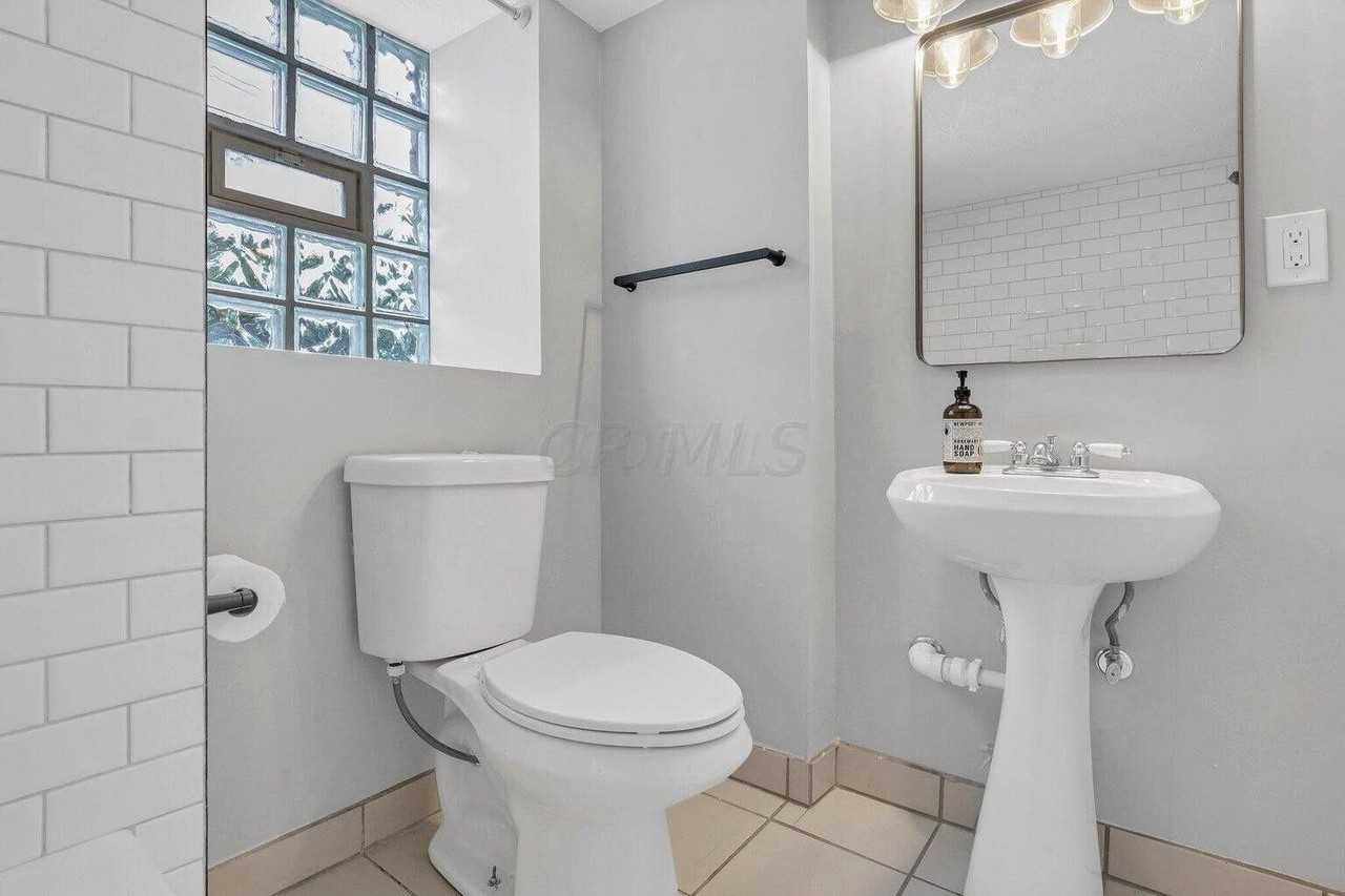 27 Winner Ave #27B - Photo 3 of 7