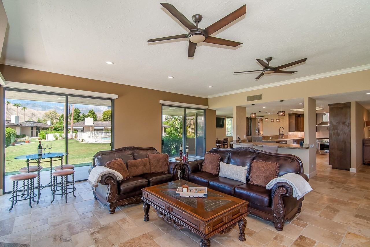 5 Briarcliff Ct - Photo 2 of 45