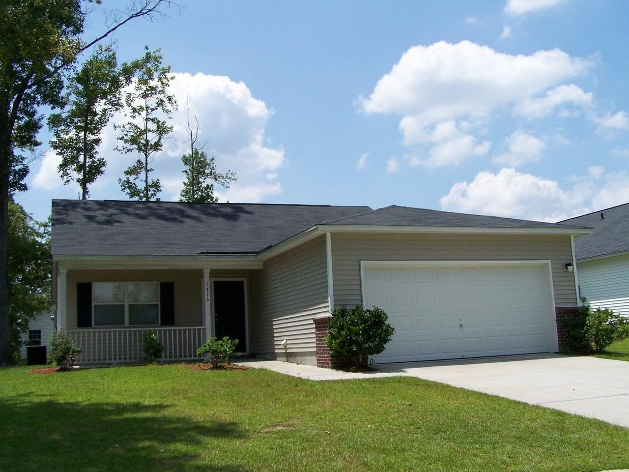 1316 Pinyon Pine Dr