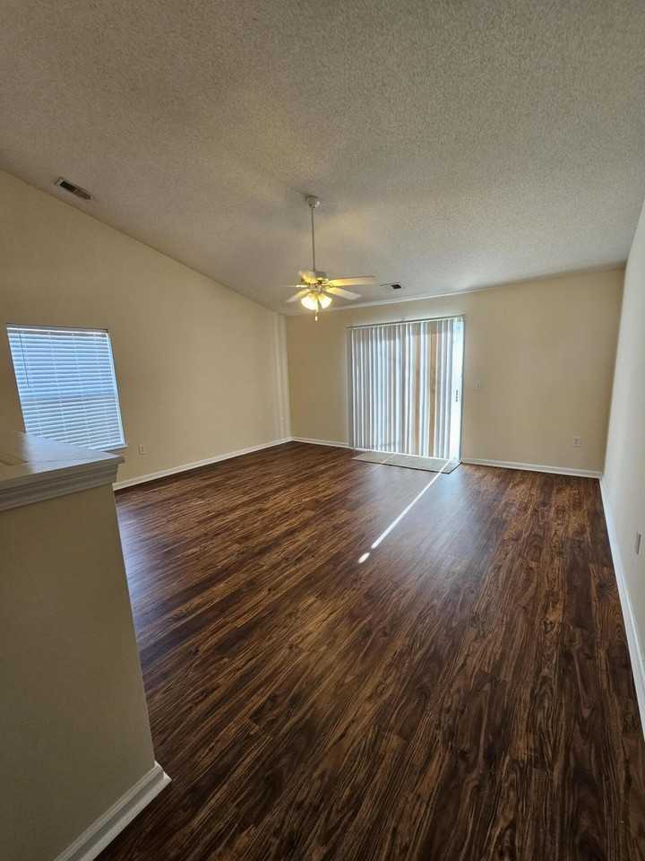 1316 Pinyon Pine Dr - Photo 3 of 13