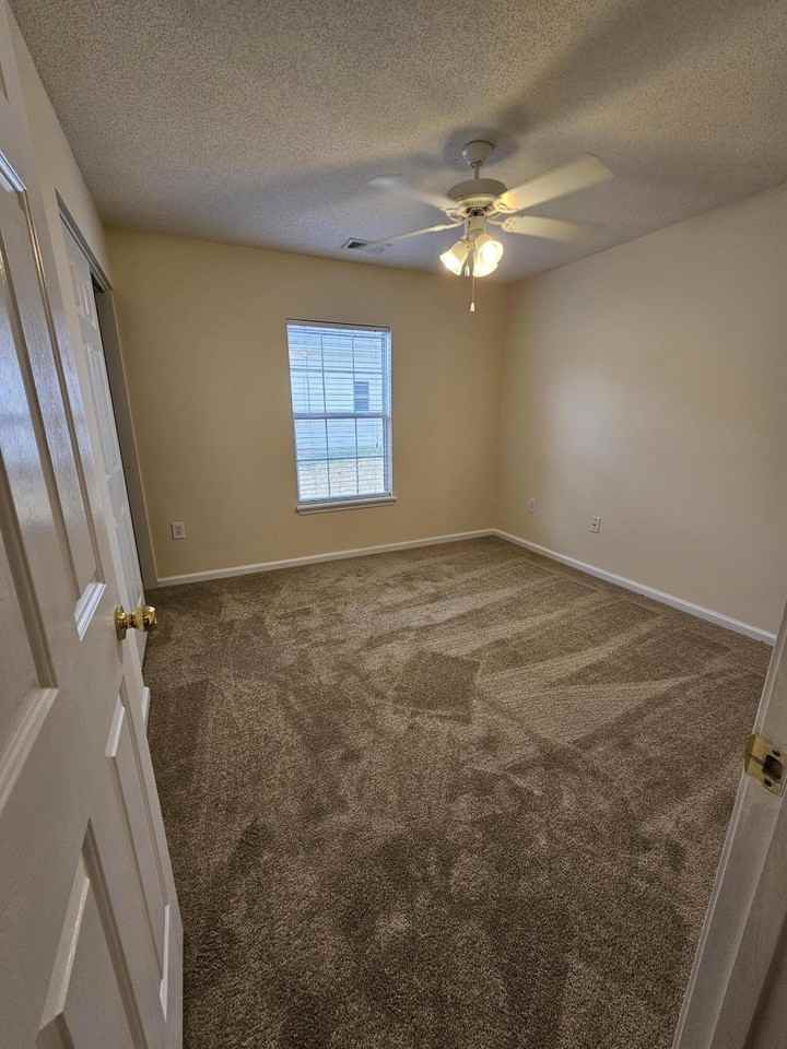 1316 Pinyon Pine Dr - Photo 7 of 13