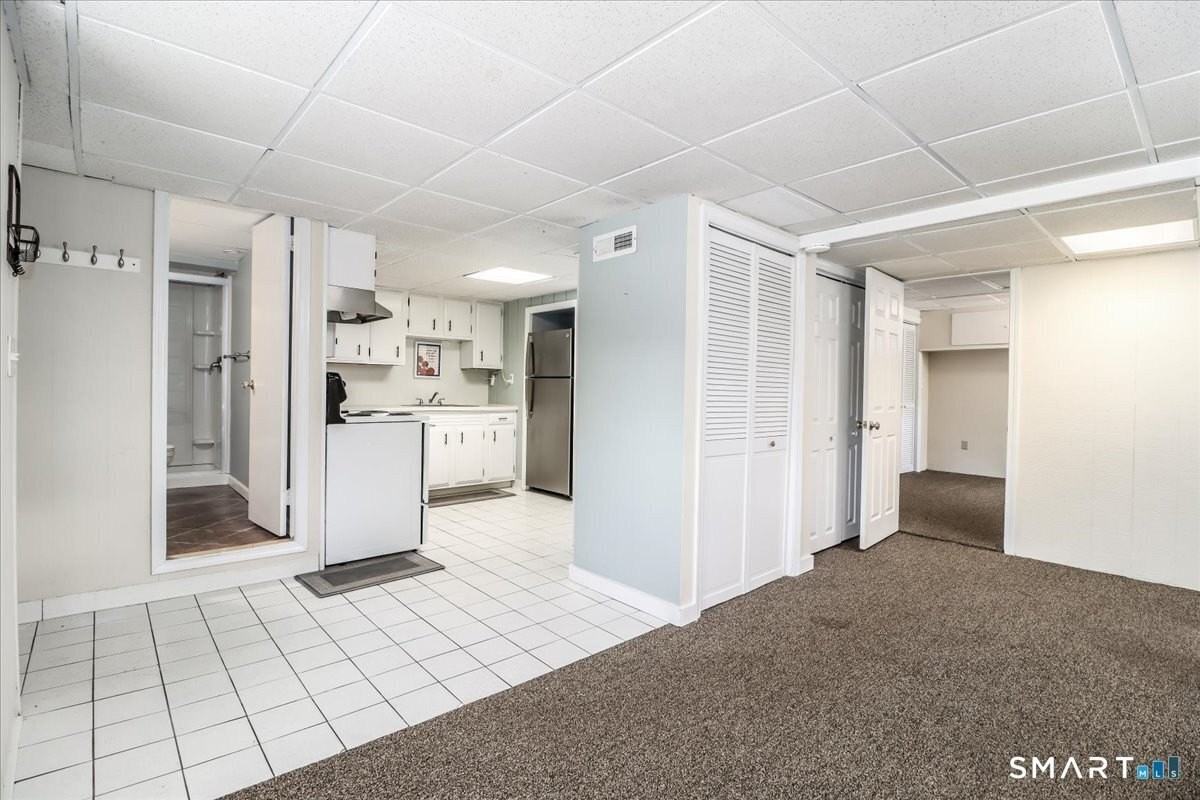 25 Maplewood Ave #1 - Photo 6 of 20