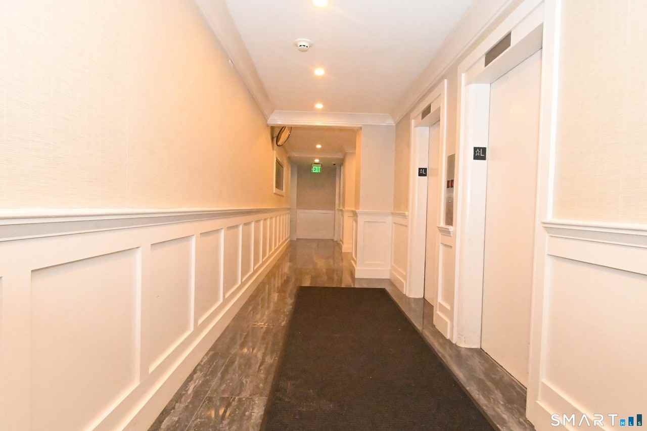 27 Northill St #6U - Photo 7 of 28