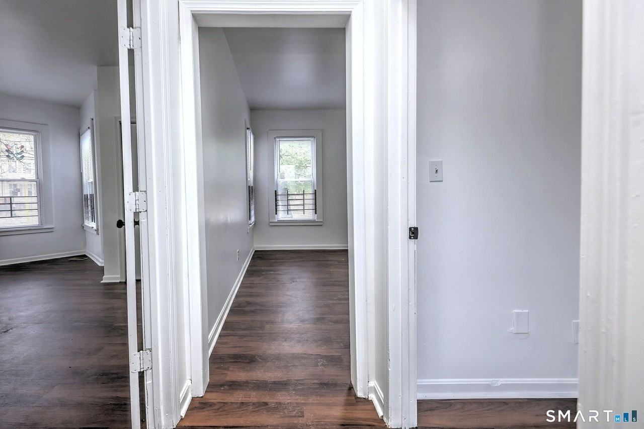 483 Ferry St #1 - Photo 6 of 33