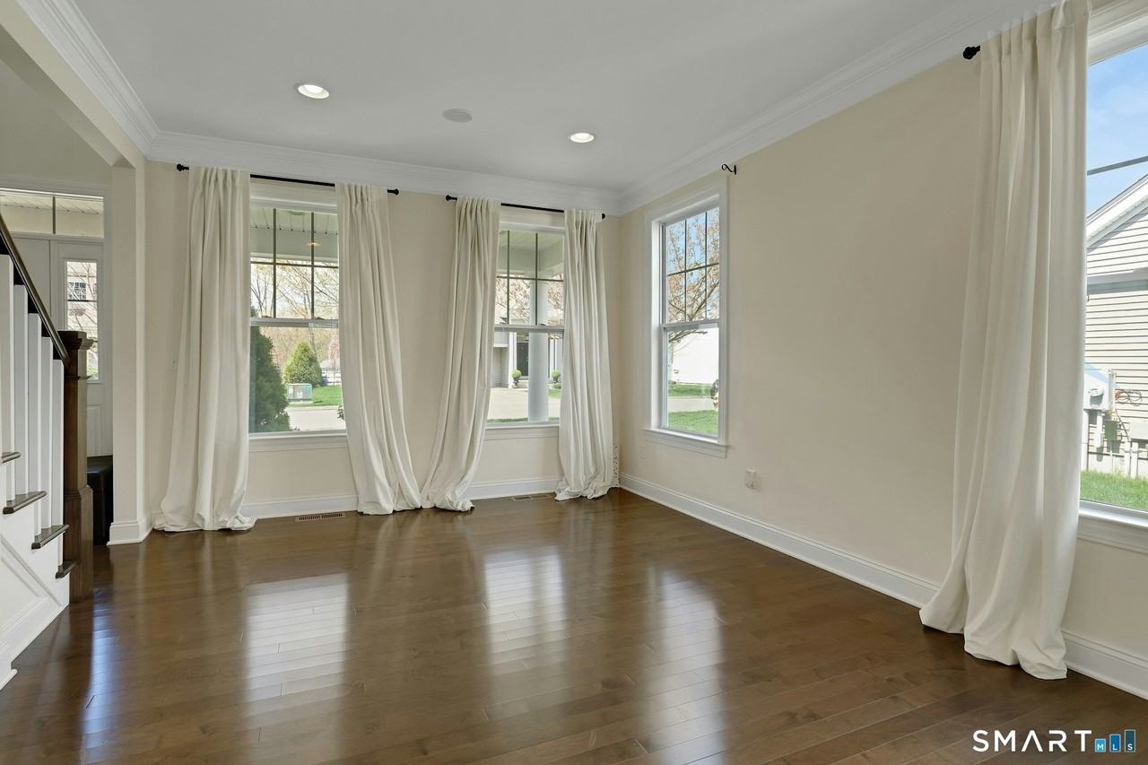 310 Nutmeg Ln #310 - Photo 4 of 25