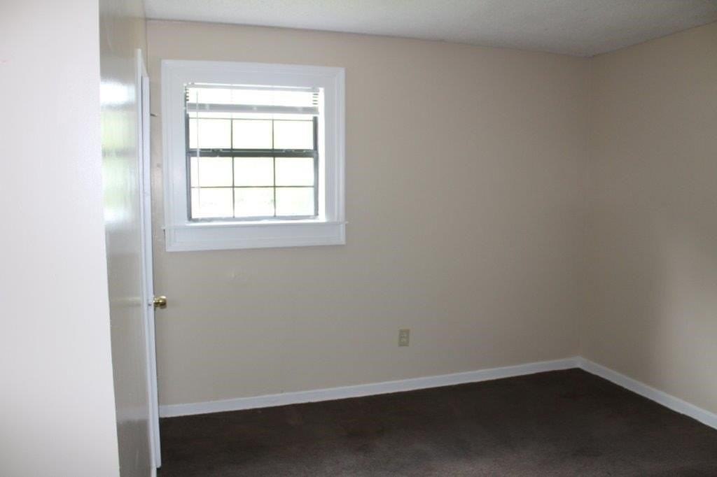 706 Chinook St - Photo 5 of 6