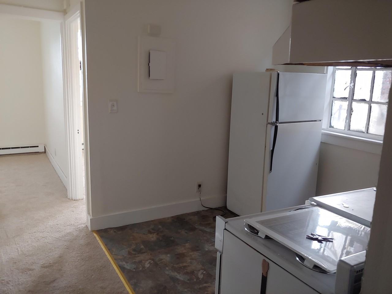 304 Market St - Photo 2 of 8
