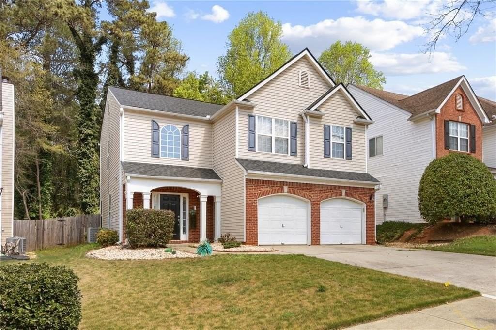 2880 Georgian Manor Dr - Photo 2 of 35