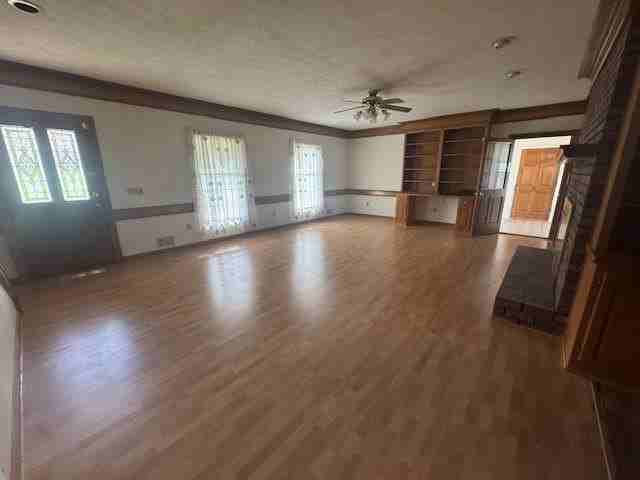 5677 Bentley Rd - Photo 2 of 19