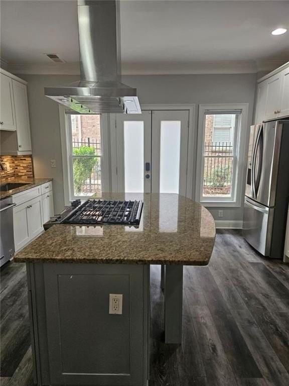 660 Forest Hills Dr - Photo 4 of 20