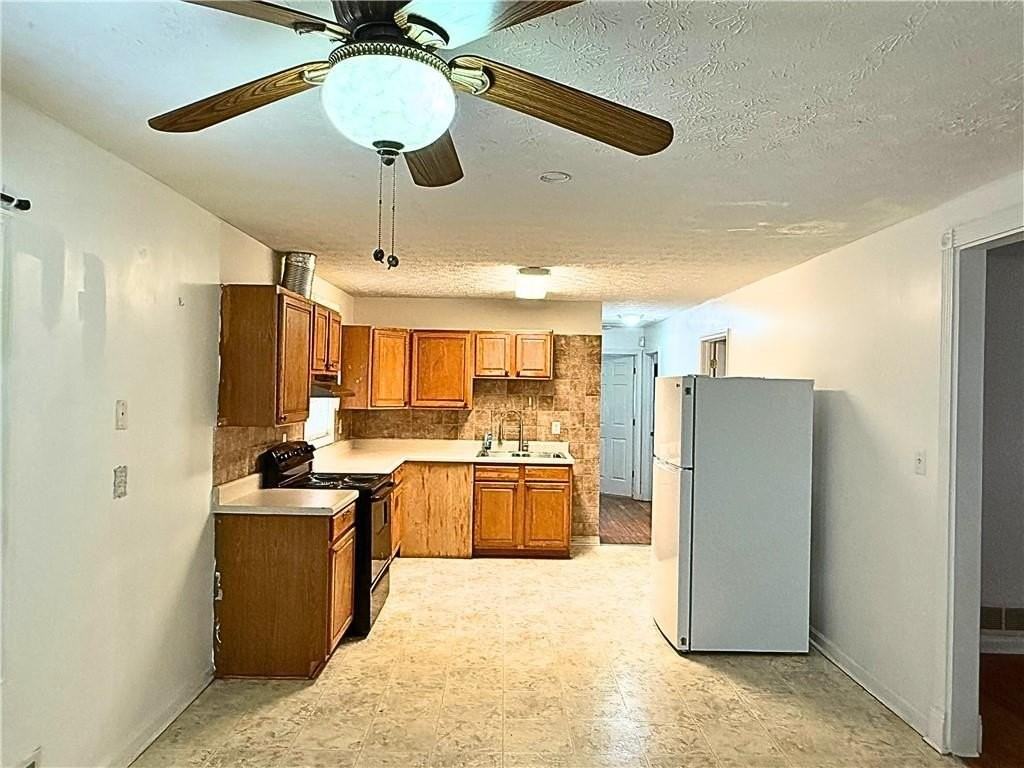 6424 Monica Dr - Photo 3 of 23
