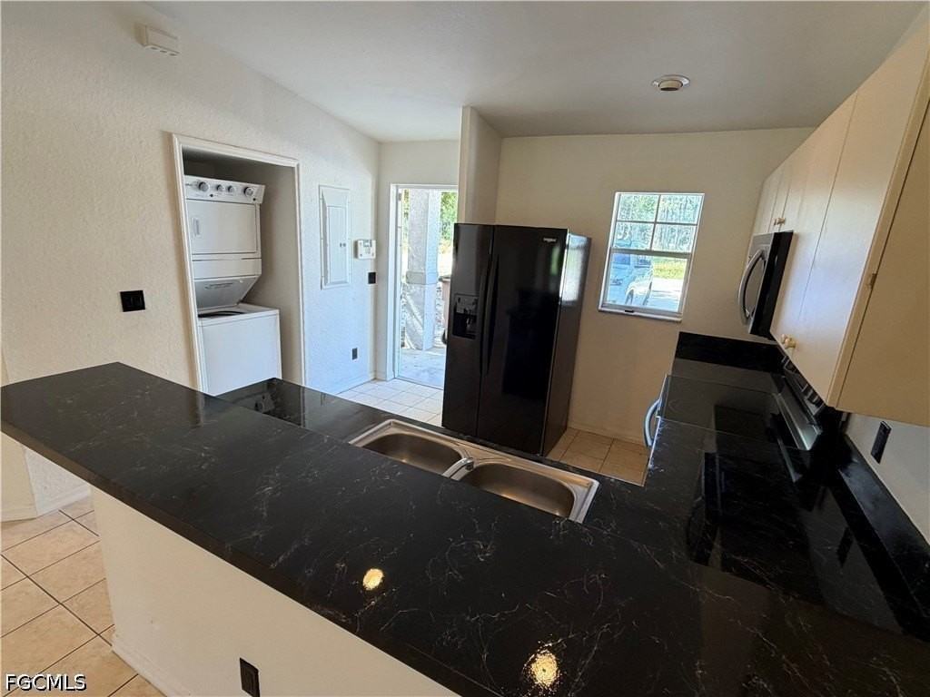803 Meadow Rd - Photo 6 of 19