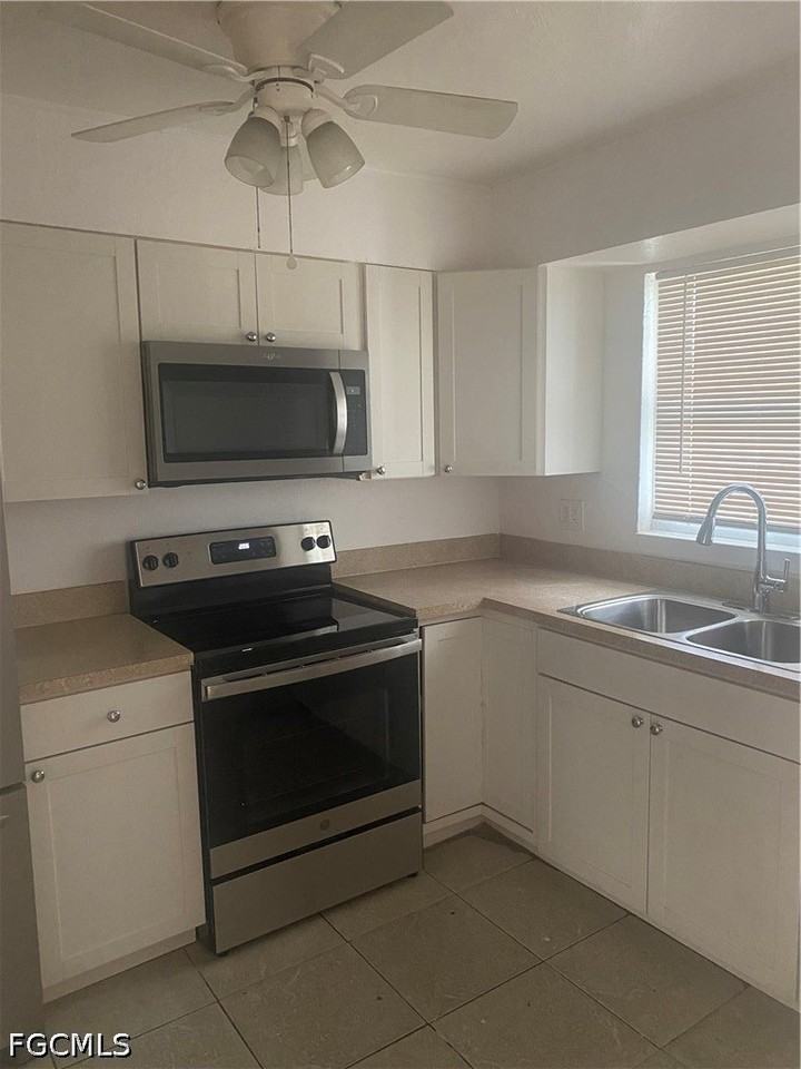 3323 Michigan Ave - Photo 2 of 7