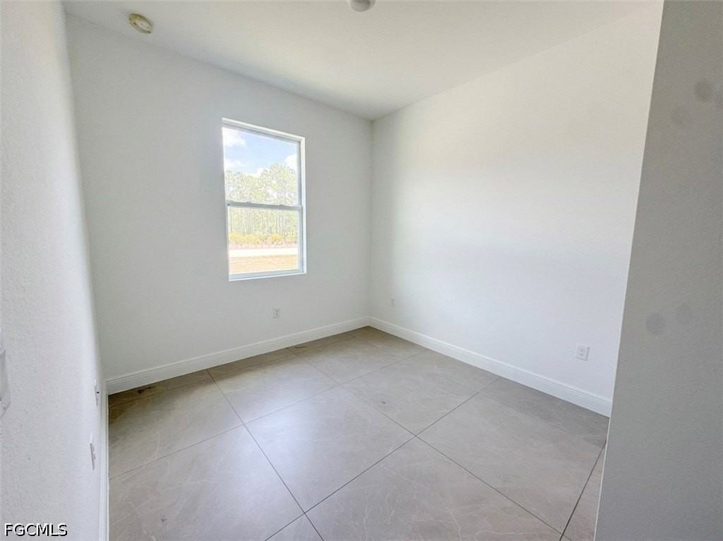 8753 Buckingham Rd - Photo 6 of 13