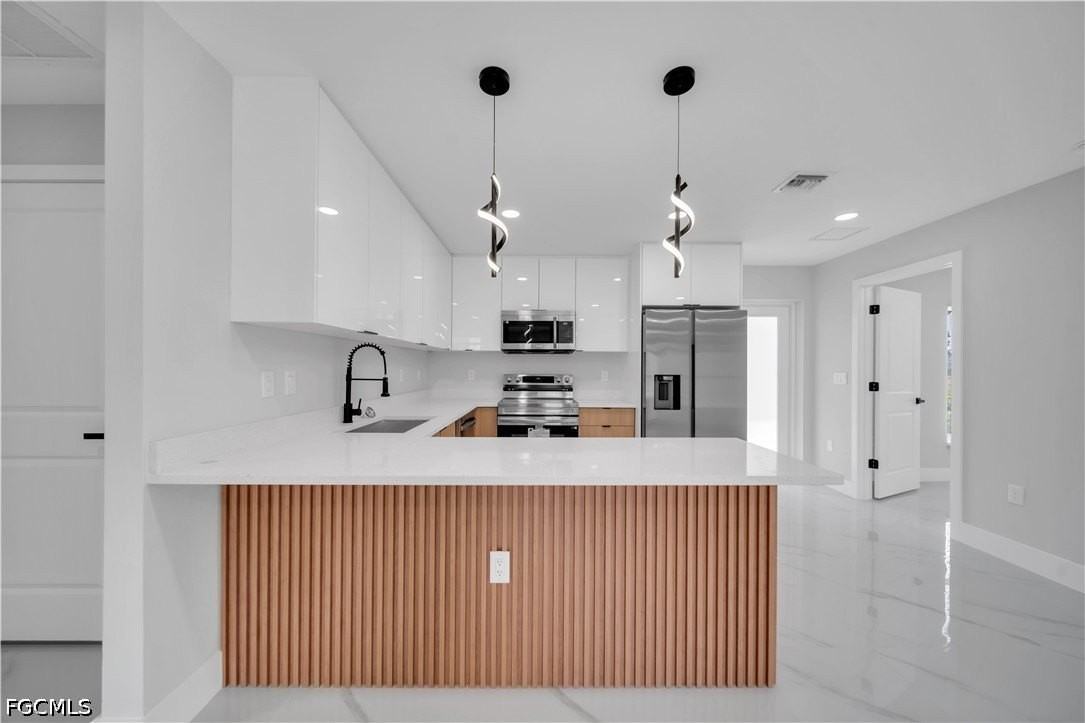 2914 4th St Sw - Photo 3 of 11