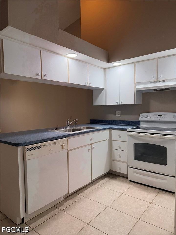1716 Sw 15th Pl - Photo 4 of 11