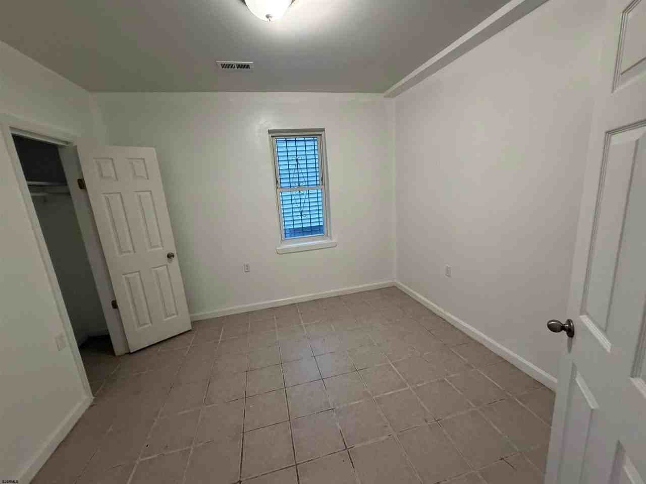 130 N Tennessee Ave #1 - Photo 5 of 8