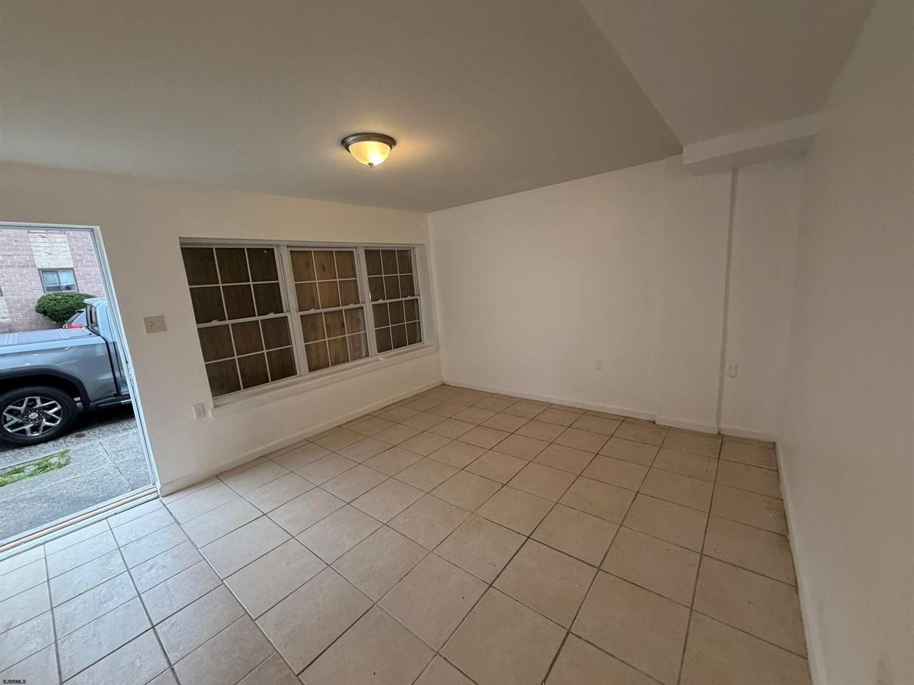 130 N Tennessee Ave #1 - Photo 6 of 8