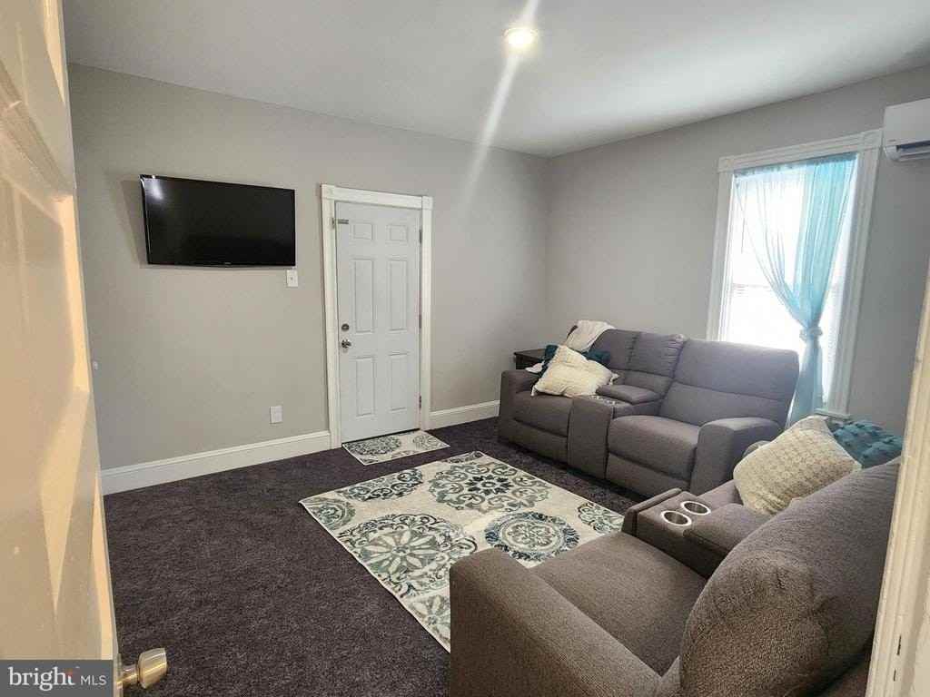 39 N Wells Ave - Photo 3 of 31