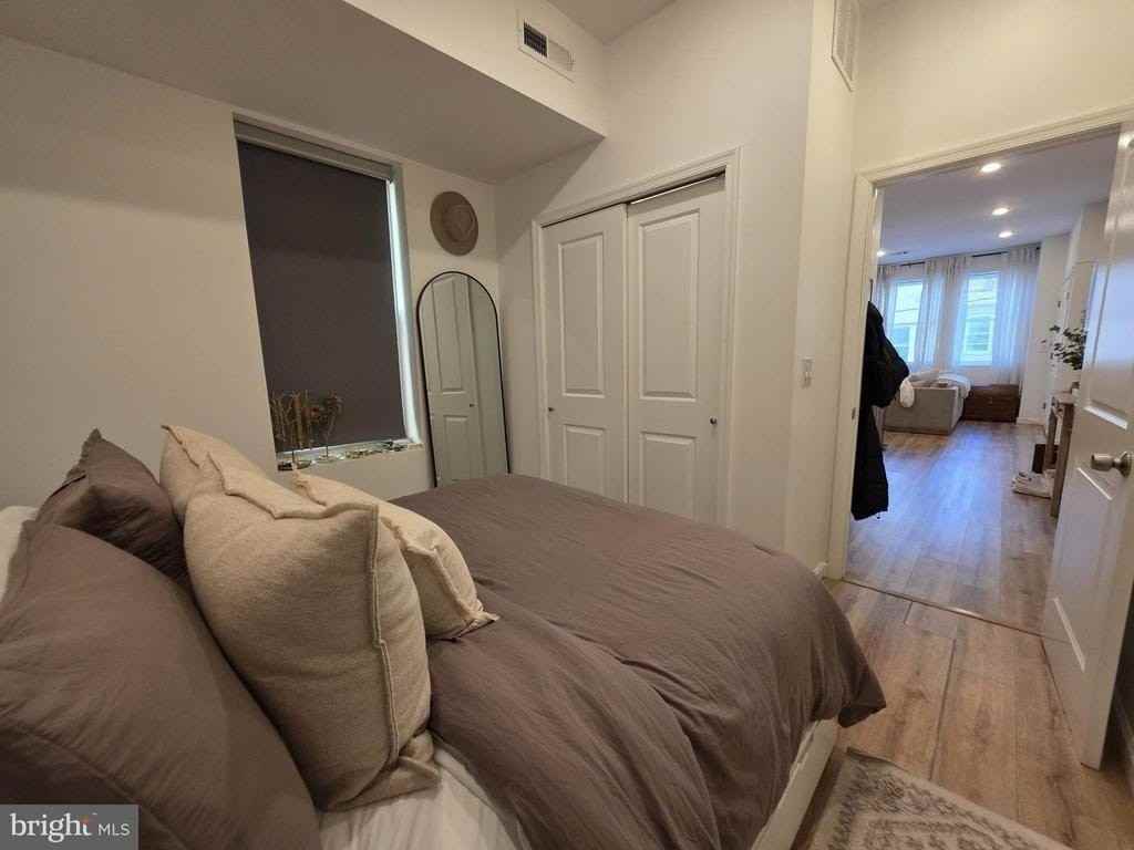 742 S 4th St #2F - Photo 6 of 9