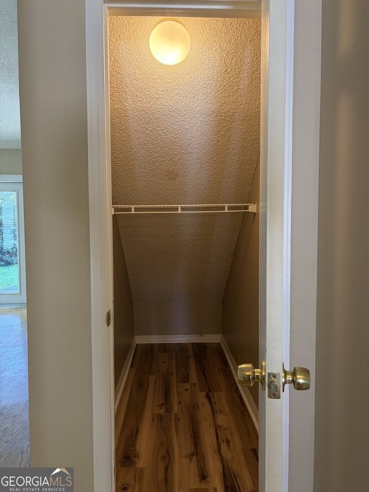 110 Millers Trace Dr - Photo 3 of 27