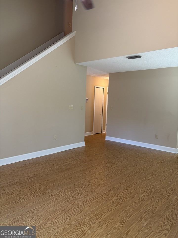 110 Millers Trace Dr - Photo 7 of 27