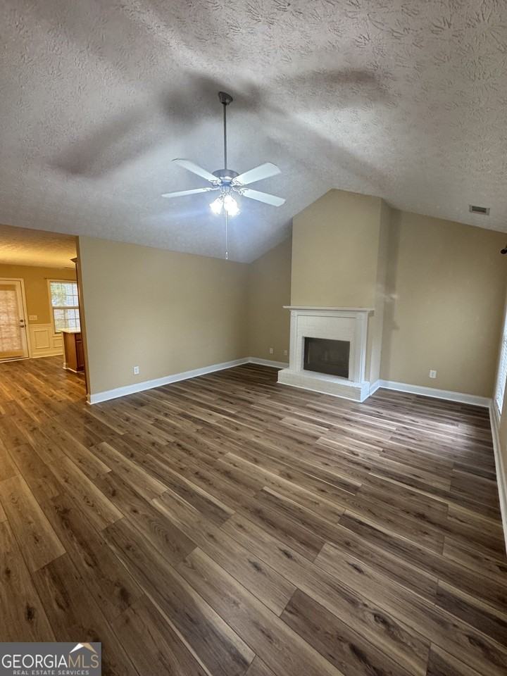 1200 Breckinridge Trl - Photo 7 of 32
